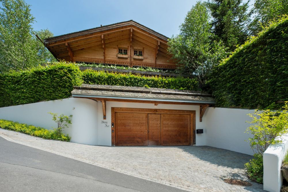 Gstaad | Magnifique chalet moderne de plus de 420 m2