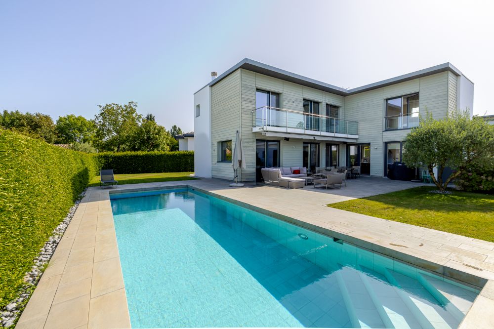 Vésenaz | Très belle maison contemporaine avec piscine