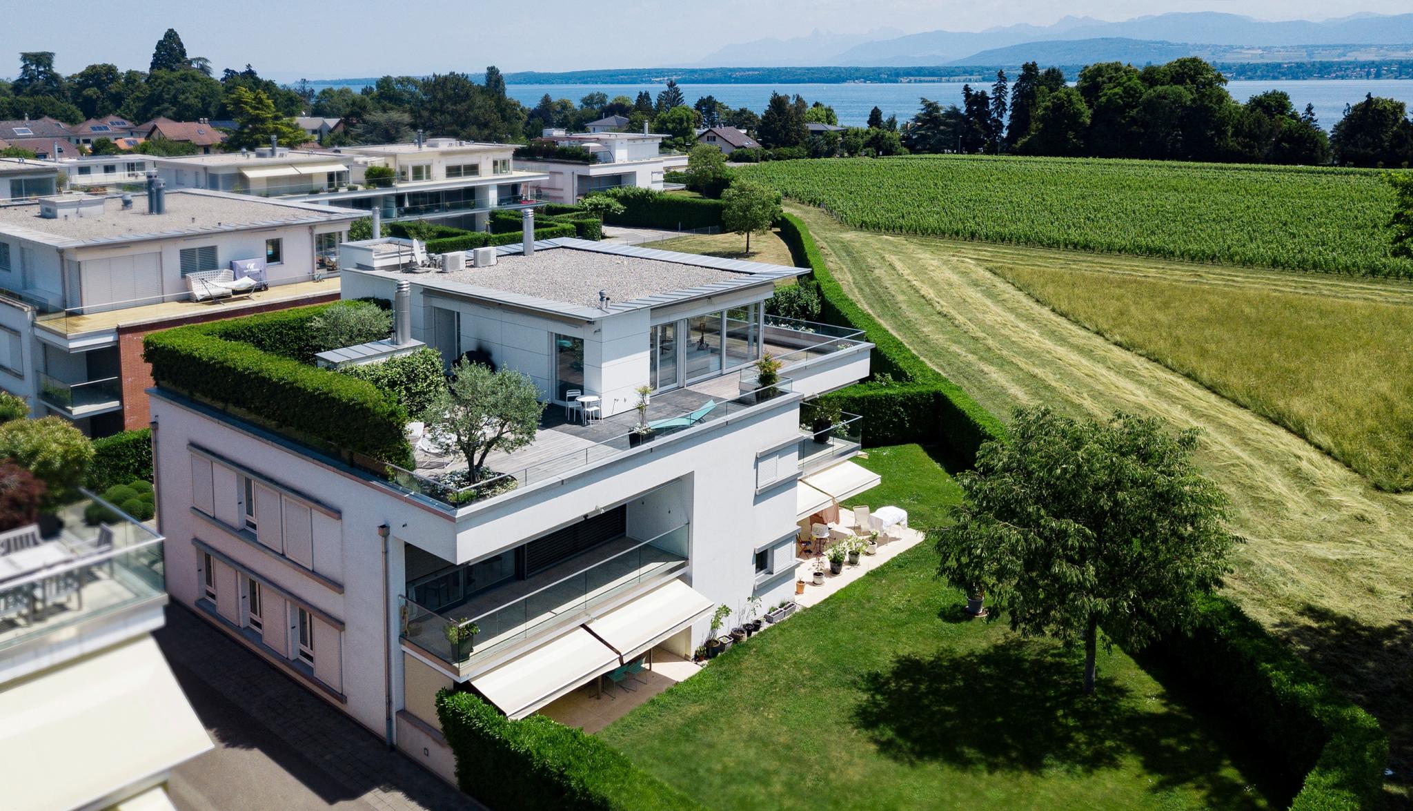 Coppet | Loft de luxe – Attique en duplex aux Perrières